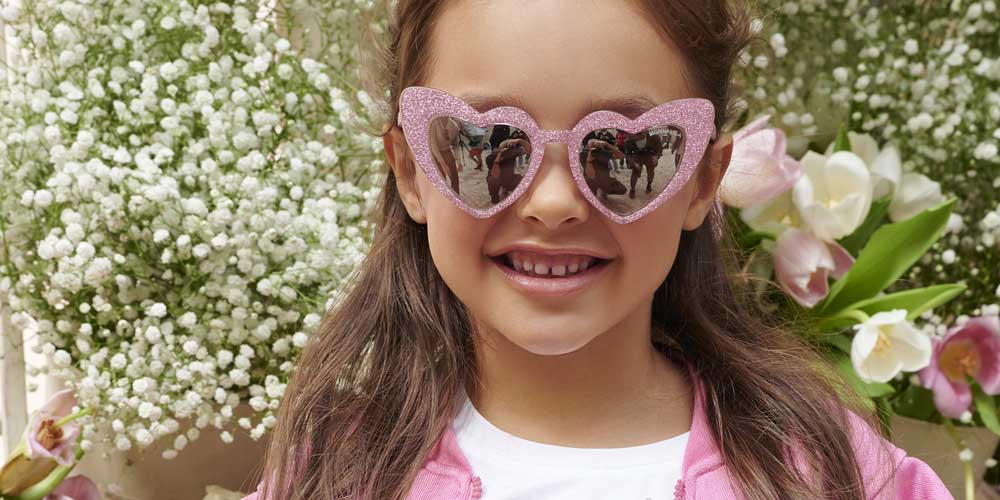 Różowe okulary przeciwsłoneczne dla dziecka